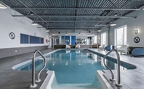 Holiday Inn Express Saint Hyacinthe 3*